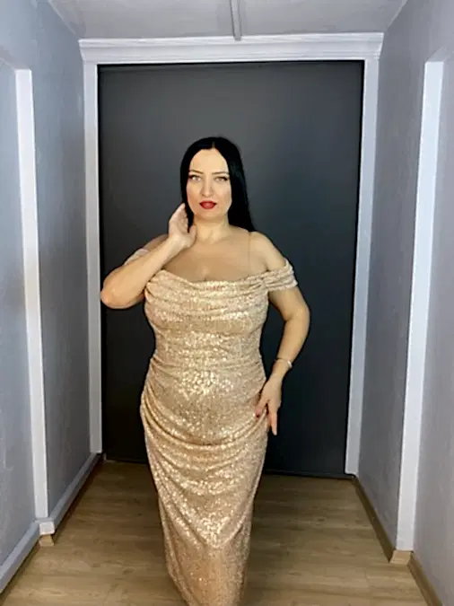 Beyaz Midi Büyük Beden Payet Madonna Yaka Abiye Elbise