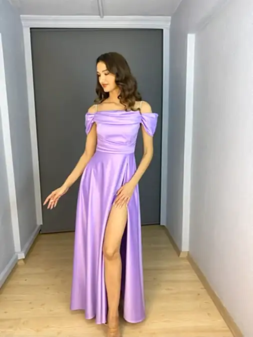 Lila Saten Yırtmaçlı Madonna Yaka Uzun Abiye Elbise