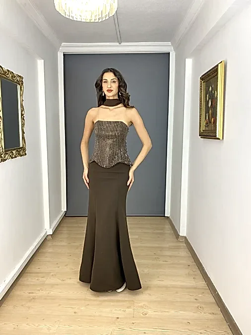 Beyaz Straplez Üst Taşlı Balık Uzun Abiye Elbise