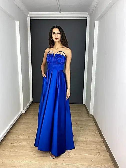 Sax Saten Pileli Cepli Straplez Yaka Detaylı Uzun Abiye Elbise