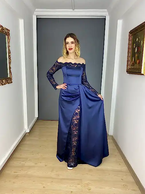 Lacivert Saten Kayık Yaka Dantel Uzun Kollu Uzun Abiye Elbise