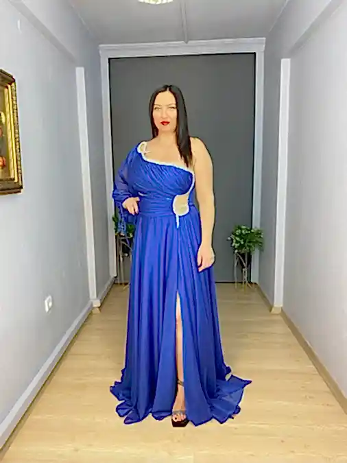 Sax Büyük Beden Şifon Tek Kol Yaka Yan Şerit Taşlı Uzun Abiye Elbise
