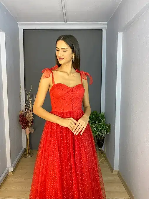 Siyah Simli Tül Askılı Bel Korsajlı Uzun Abiye Elbise 