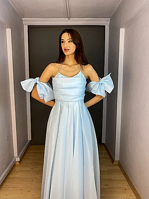 Bebe Mavisi Organze Ön Drape Boyundan Bağlamalı Kloş Uzun Abiye Elbise