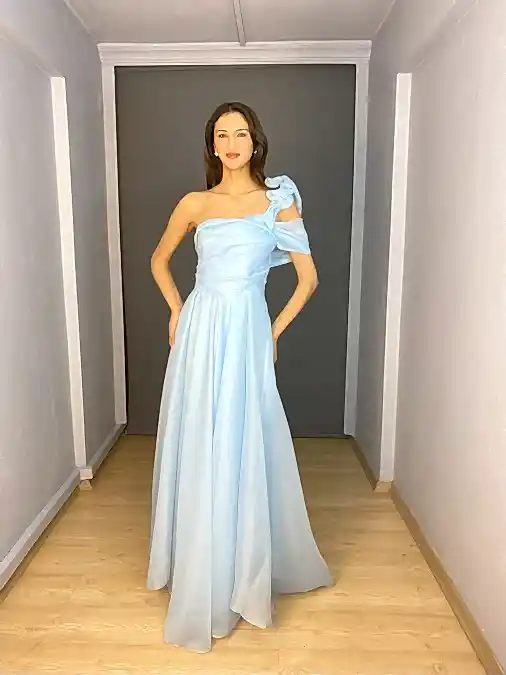 Bebe Mavisi Tek Omuz Detaylı Sırt İp Bağlamalı Uzun Abiye Elbise