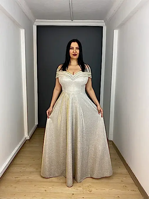 Bej Büyük Beden Madonna Yaka A Kesim Simli Uzun Abiye Elbise