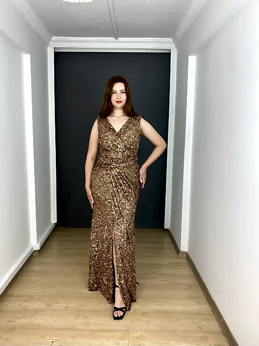 Vizon Pul Boncuk Kalın Askılı V Yaka Yırtmaçlı Uzun Abiye Elbise