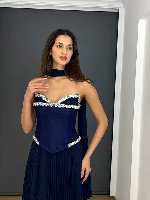 Lacivert Straplez Etek Şifon Pilise Üst Straplez Dantel Taş Detaylı Uzun Abiye Elbise
