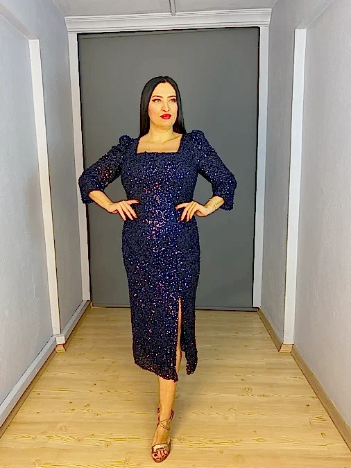 Lacivert Büyük Beden Kare Yaka Truvakar Kollu  Payet Kısa Abiye ELbise