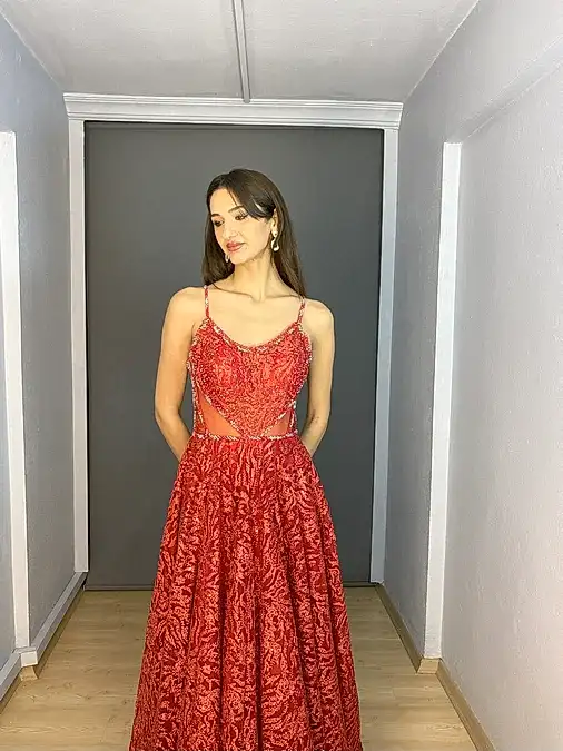 Kırmızı Askılı Bel Transparan Simli Tül Nişanlık