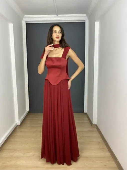 Bordo Üst Saten Korsajlı Straplez Asklı Şifon Uzun Abiye Elbise